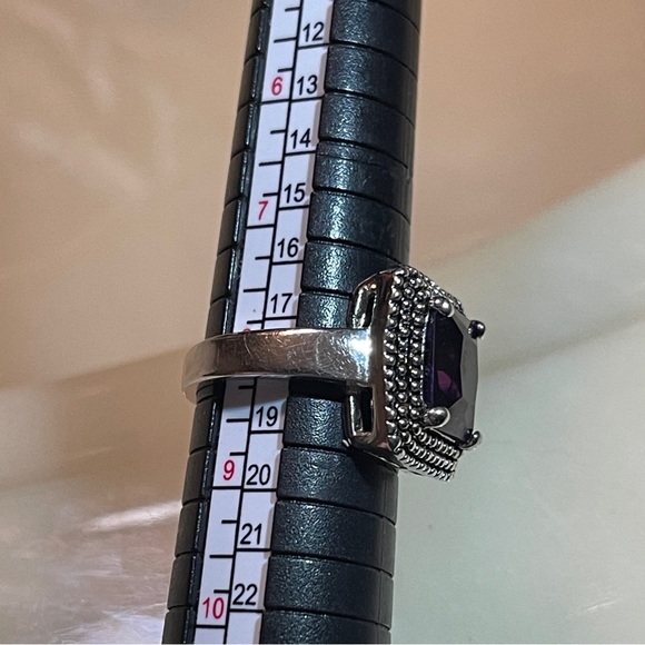 🫐Beautiful Art Deco Cushion Cut Deep Purple Amethyst Dinner Ring! - Picture 5 of 15